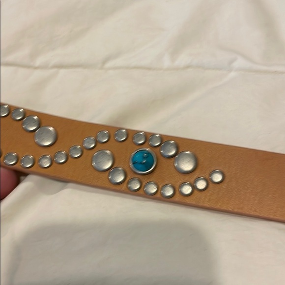 Steve Madden Tan Belt with Silver and Turquoise Accents XS - Picture 3 of 6